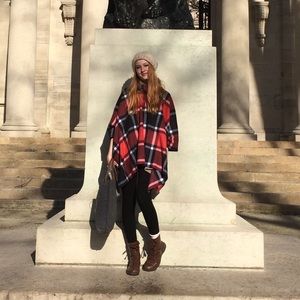 Meet your Posher, Alli